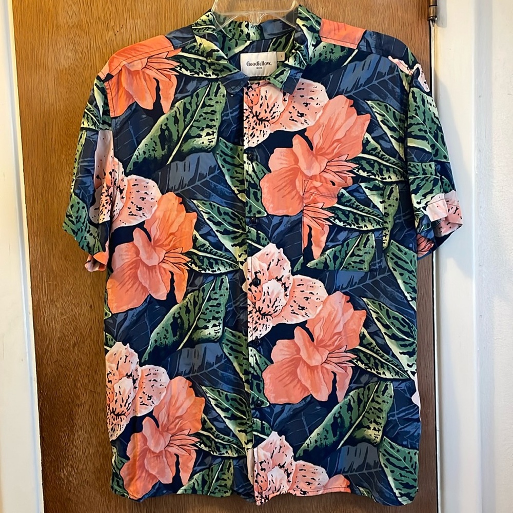 Goodiellow & Co Men’s Sz L Standard Casual Masculine Button Up Shirt